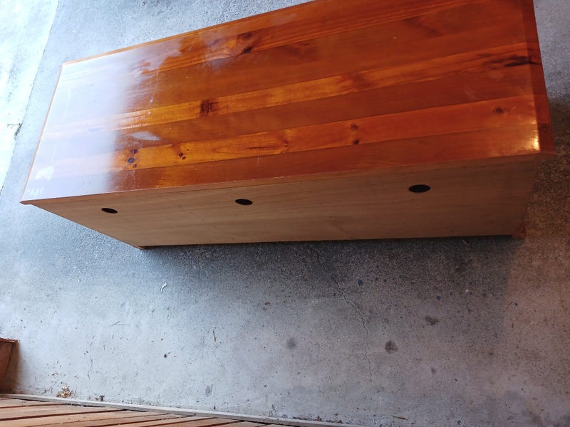 TV stand / cabinet Carousel 2