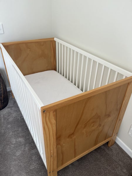Baby Cot Carousel 1