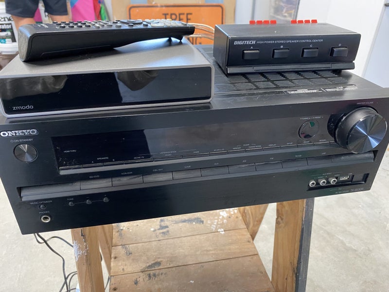 ONKYO Receiver and other thing Carousel 1