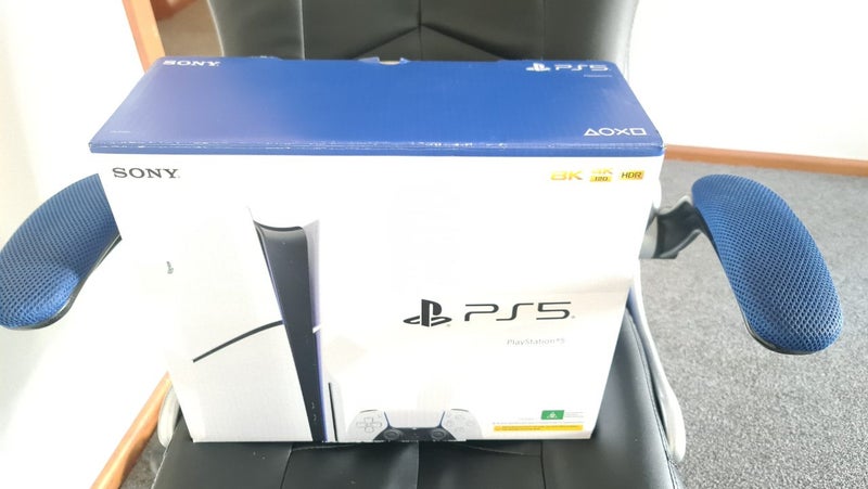 PS5 Slim disk edition Carousel 3