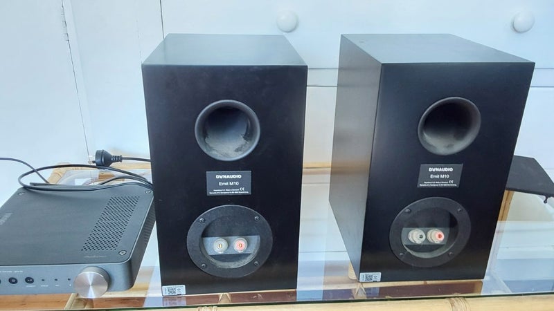 Yamaha wxa-50 amp and Dyna Audio Emit m10 speakers Carousel 6