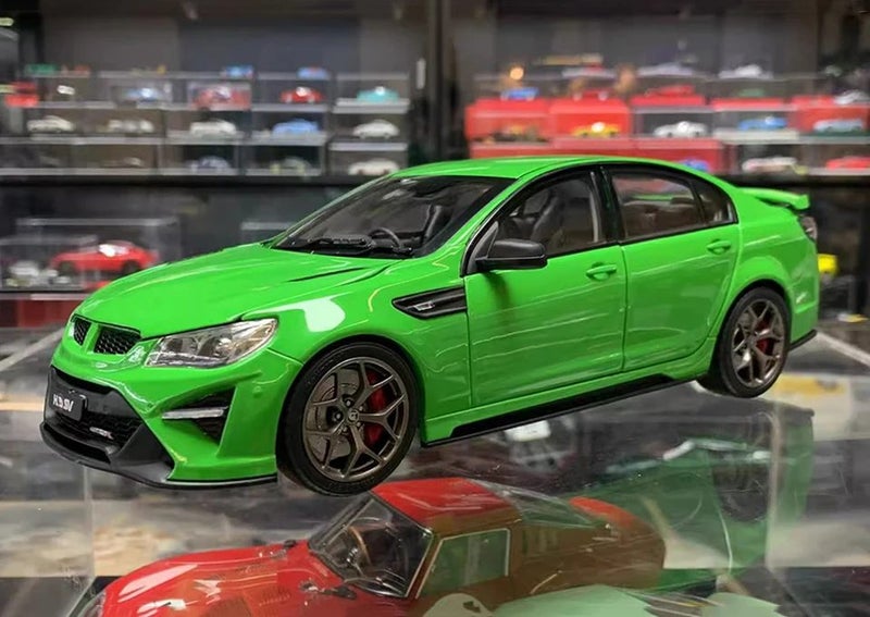 Alloy fully open Biante 1:18 Holden HSV GTSR car model Carousel 11