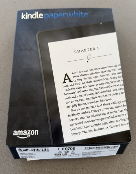KINDLE Amazon Paperwhite Carousel 1