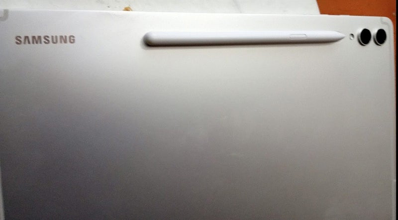 Samsung Galaxy Tablet Carousel 1