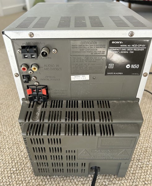 Sony stereo unit Carousel 3