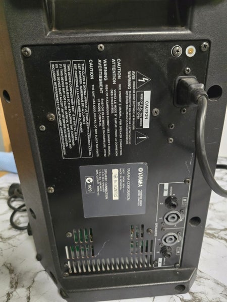 Yamaha sound mixer EMX212S Carousel 4