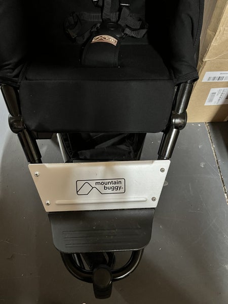 Mountain Buggy Stroller (Urban Jungle Ltd Edition) With Rain Protector Carousel 1