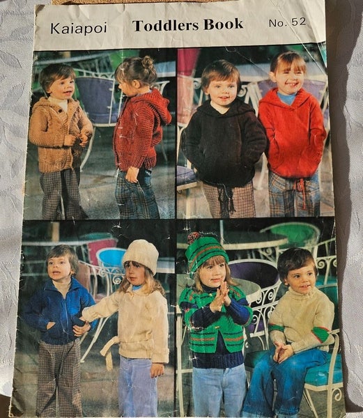 Kaiapoi Toddlers Book - 5 knitting patterns Carousel 1