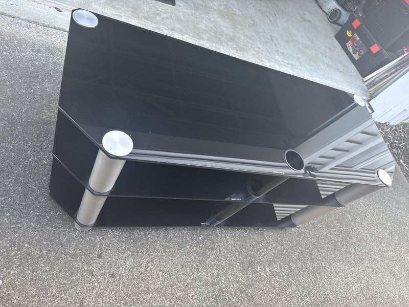 TV Cabinet Carousel 1