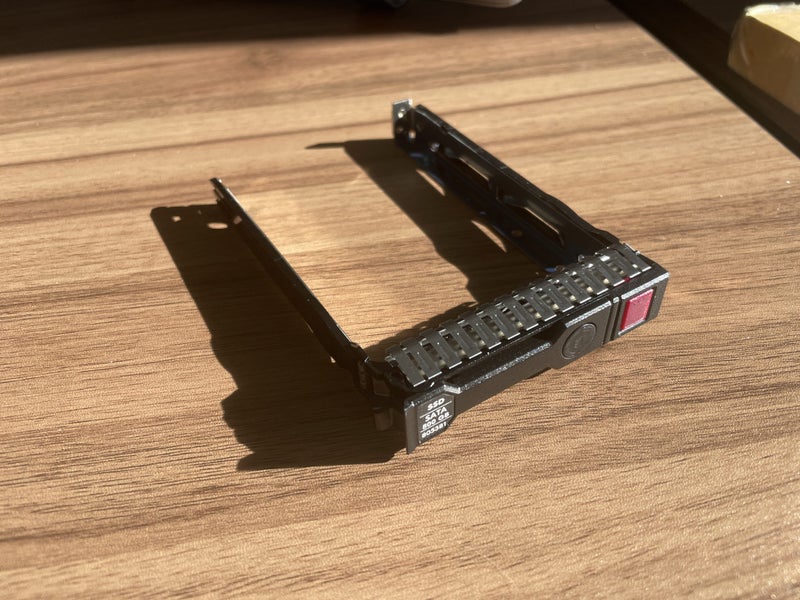 Original 2.5" Disk Tray Caddy For HP Servers [Gen8/Gen9/Gen10] Carousel 3