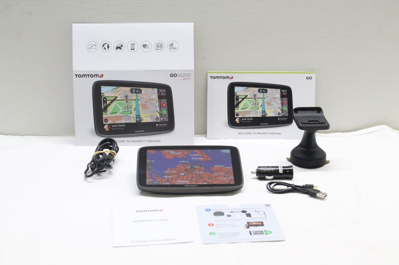 *Handy* TomTom GO 6200 & Carry Case Carousel 1