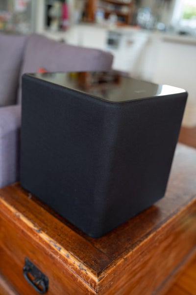 Kef Kube 10b Subwoofer Carousel 2