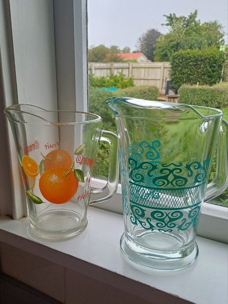 Retro Glass Pitchers Carousel 1