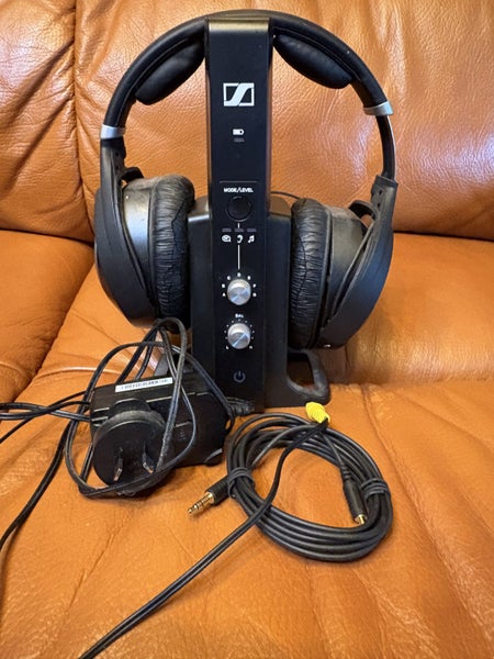 SENNHEISER WIRELESS HEADPHONES Carousel 1