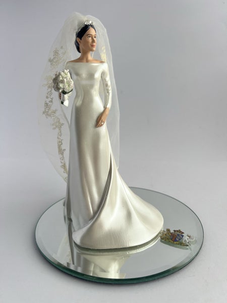 Megan Markel Carousel 1
