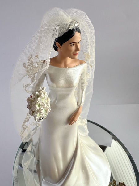 Megan Markel Carousel 20