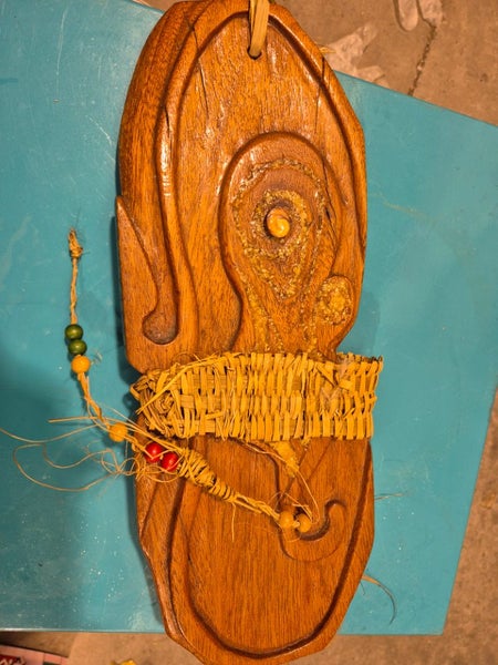 Maori/island wooden carved art $1!!! Carousel 1