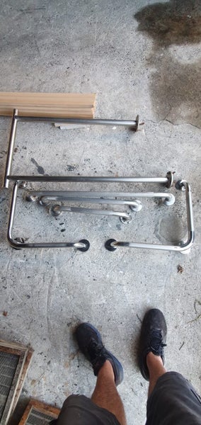 Stainless Steel Grab Bars and safety handrail Carousel 1