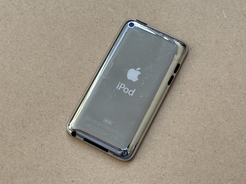 3x Black iPod touch 4th Gen - 64GB Carousel 19