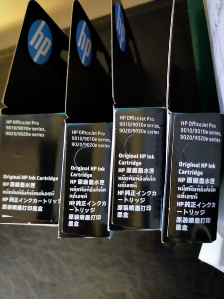 Original HP 965 ink cartridges Carousel 2