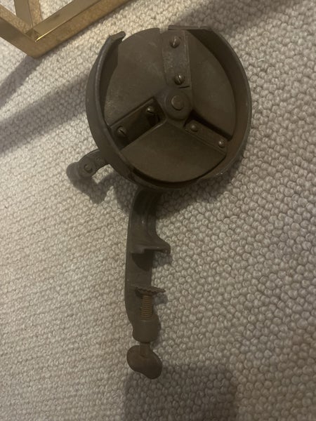 Spong’s British made bean slicer Carousel 4