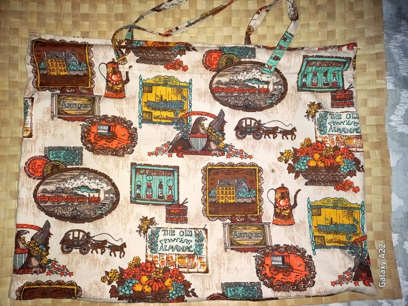 Large hand made vintage bag. Carousel 1