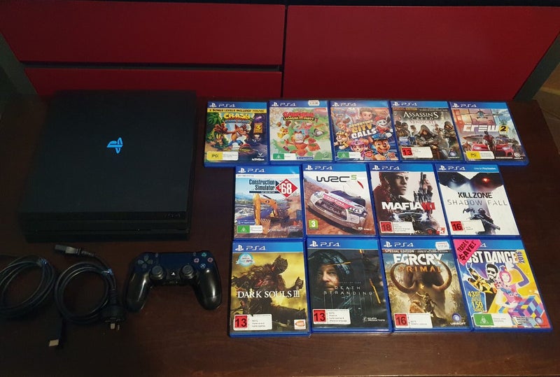 PS4 Pro 1tb Bundle Carousel 1