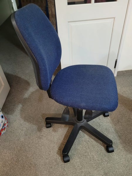 Computer chair Carousel 1