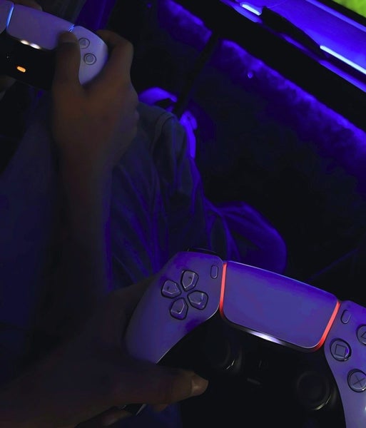 PlayStation 5 Disc Edition Carousel 4