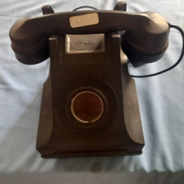 Antique telephone Carousel 1