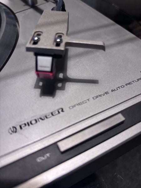 Pioneer PL-200 DD Turntable Carousel 6