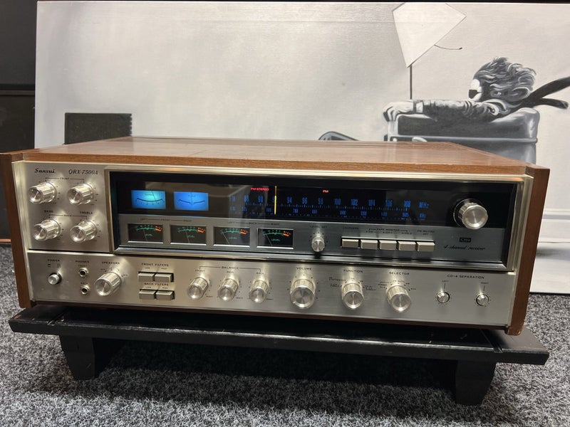 Vintage QRX-7500a Receiver Amplifier Carousel 1