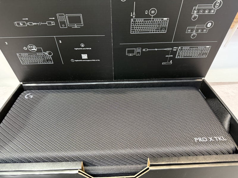 Logitech G Pro X TKL LIGHTSPEED Gaming Keyboard - White TACTILE Carousel 2