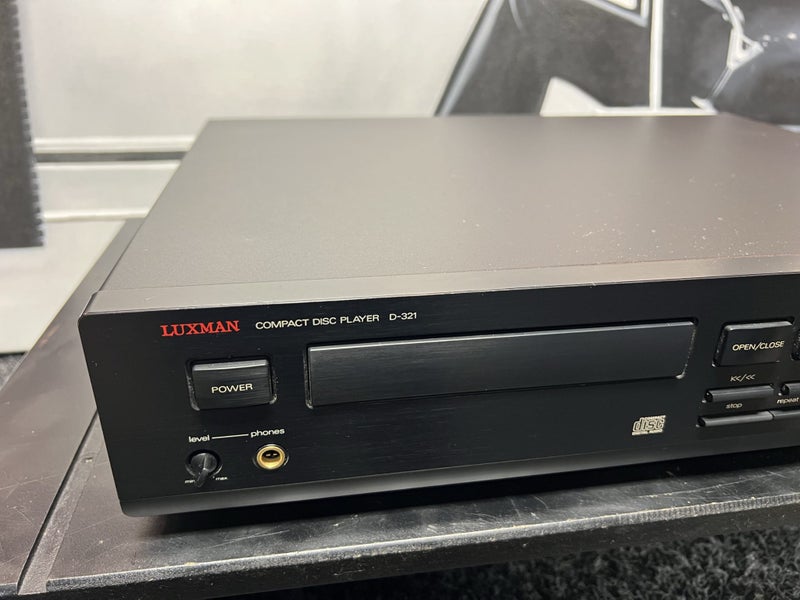 Luxman Cd Player D-321 Carousel 2
