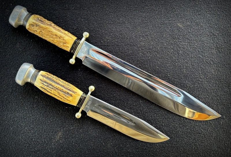 SUPER RARE, STUNNING CONDITION SOLINGEN BOWIE KNIVES - A RARE OPPORTUNITY HERE. Carousel 1