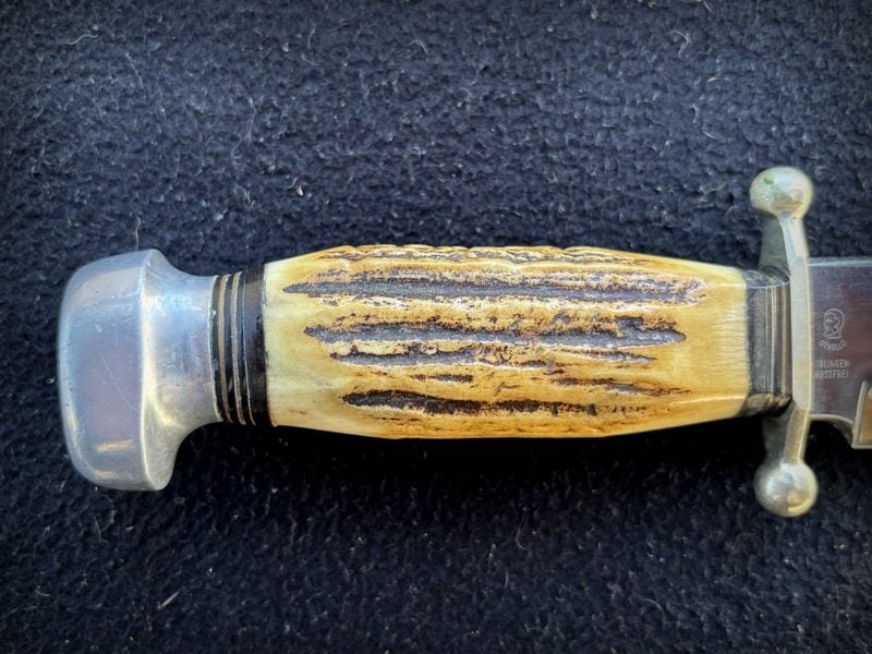 SUPER RARE, STUNNING CONDITION SOLINGEN BOWIE KNIVES - A RARE OPPORTUNITY HERE. Carousel 20