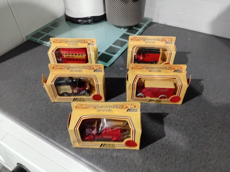 5 x Promotional Model Die Cast Collectables by Lledo Carousel 1