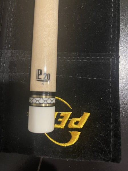 Peri Playing Cue62863856601091112