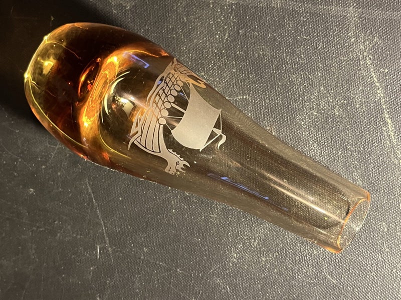 ART GLASS VASE ETCHED VIKING SHIP Carousel 1