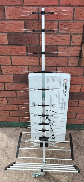 Digital Audio UHF TV Antenna New Carousel 7