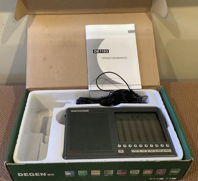 Degen DE1103 Portable MW/SW/FM Radio Carousel 2