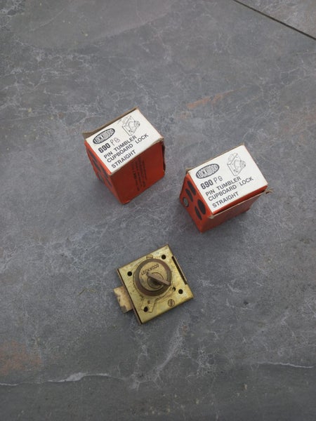 Builders hardware Carousel 1