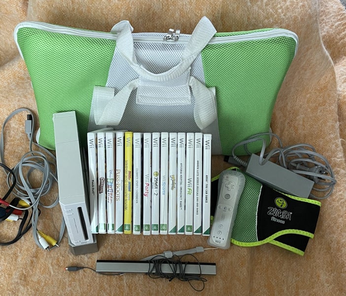 Nintendo Wii Bundle Console, Fit Board & Games Carousel 2