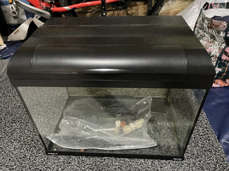 EcoStyle 47 Fish Tank – 38L With Filter Background Sticker Good Condition Carousel 1