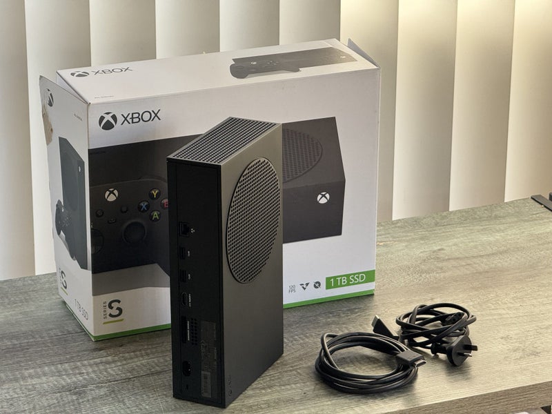 1Tb Xbox Series S Like New Black Carousel 1