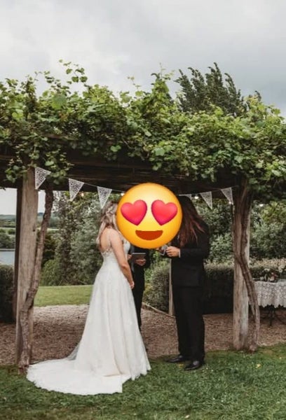 Ivory A-line wedding dress62863220288897114