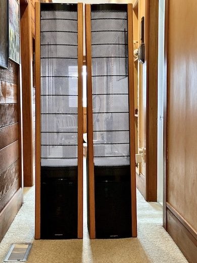MARTIN LOGAN SL3 electrostatic loudspeakers.630039779916811126