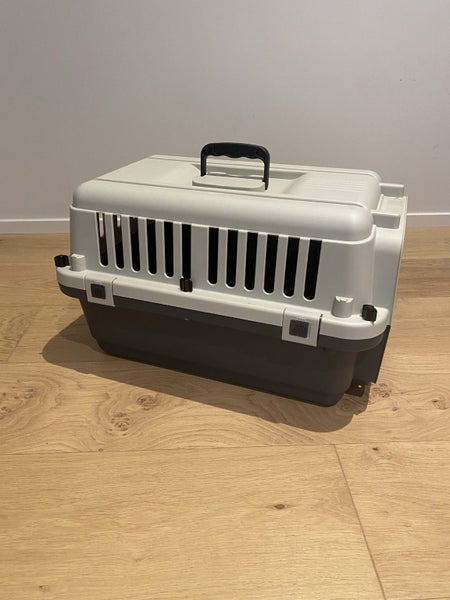 Airline pet carrier Carousel 1