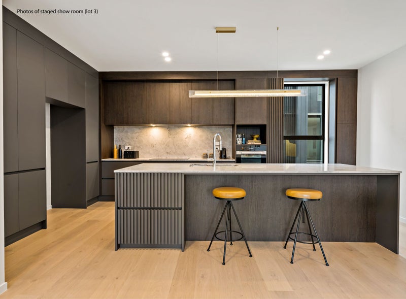 Image 1 of 21