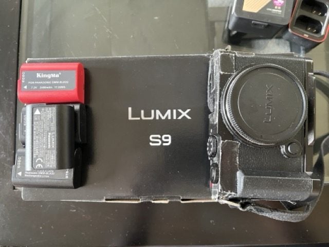 Lumix S9 with lot of accesories (Digital XPan project, must read description) Carousel 1
